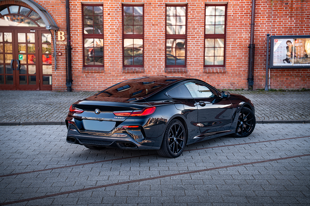 BMW M850i