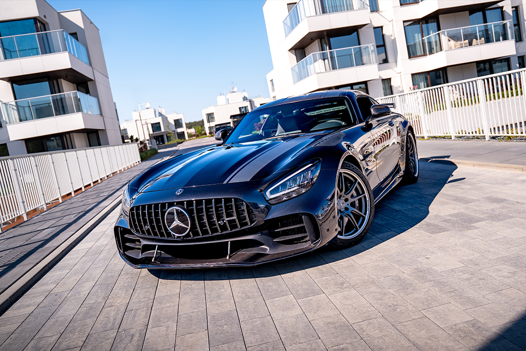 Mercedes AMG GT-R Pro