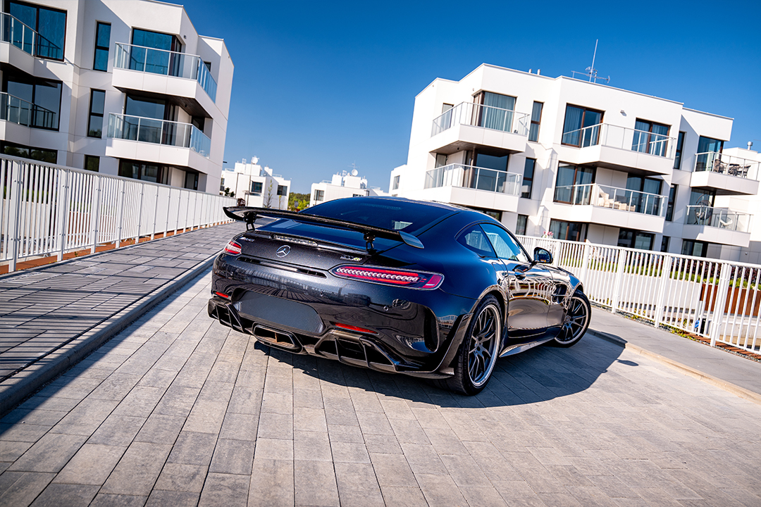 Mercedes AMG GT-R Pro