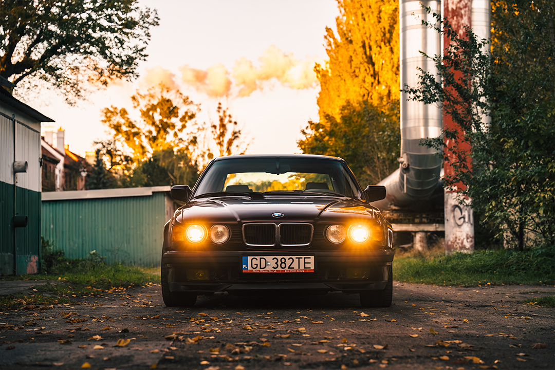 BMW E32 730i V8