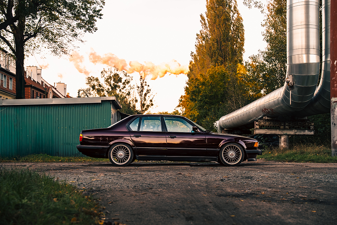 BMW E32 730i V8