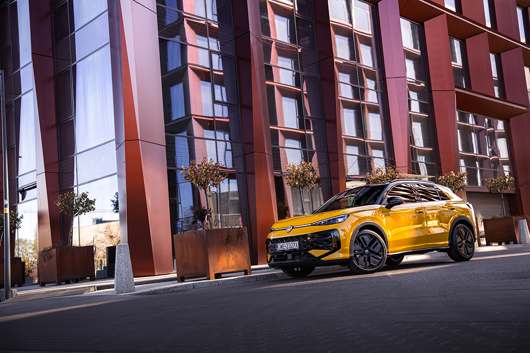 VOLKSWAGEN T-ROC R-LINE